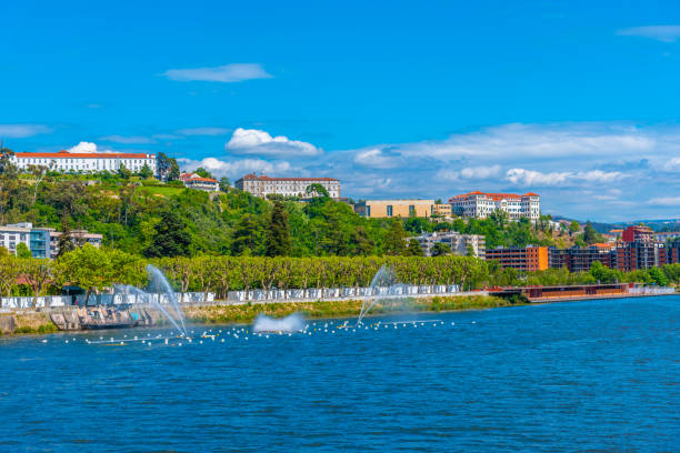 istock Fountain on Mondengo river at Coimbra, Portugal 1283674090