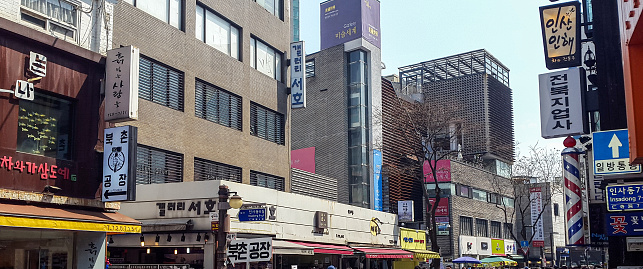 In March 2015, stores in the streets of Seoul were opened, South Korea.