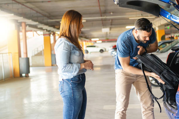 istock Young couple at the Airport 1283767631