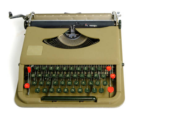 白い背景の古いタイプライター。レトロとヴィンテージ。 - typewriter hammer retro revival typebar ストックフォトと画像