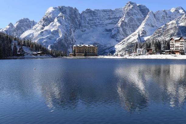istock LAKE MISURINA DOLOMITI ITALY 1283848229
