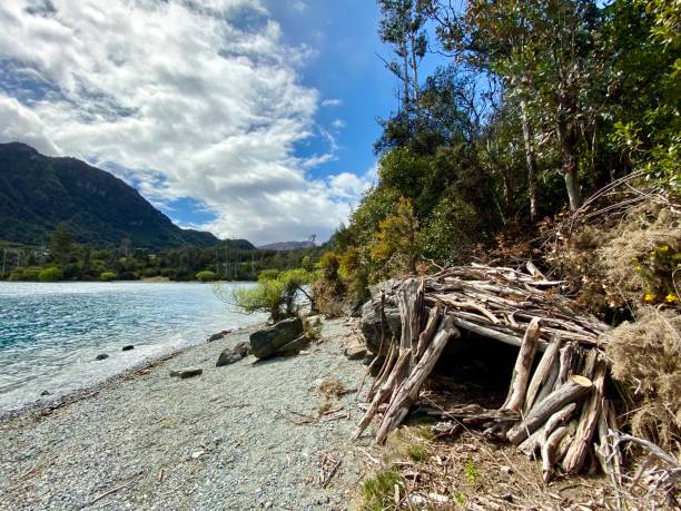 istock Lake Wakatipu and Foreshore 1283933087