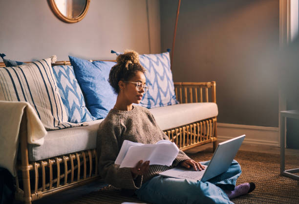 istock Technology is vital to perform her job as a freelancer 1283960833