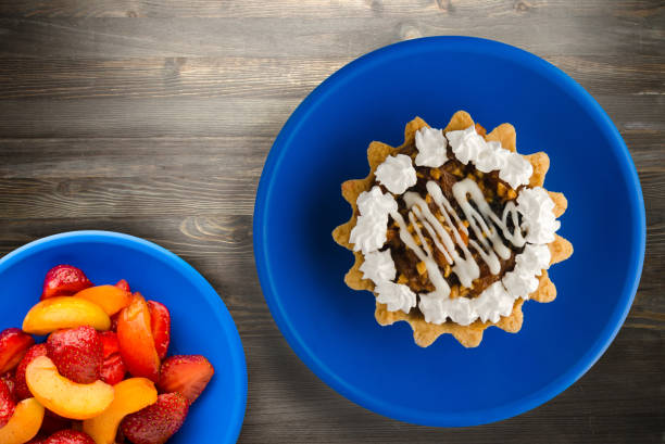 istock cake on a wooden background 1284078774