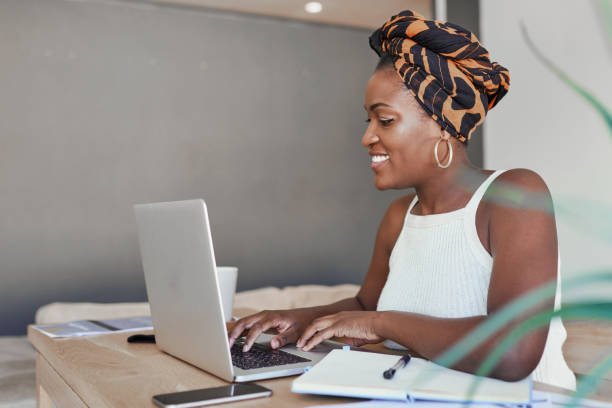 istock She knows which sites to browse for inspiration 1284106233