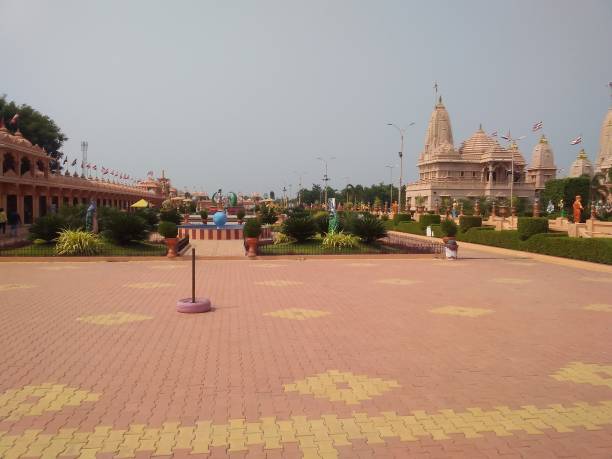 istock Swaminarayan temple nilakhanth dhan poicha Gujarat India 1284107538