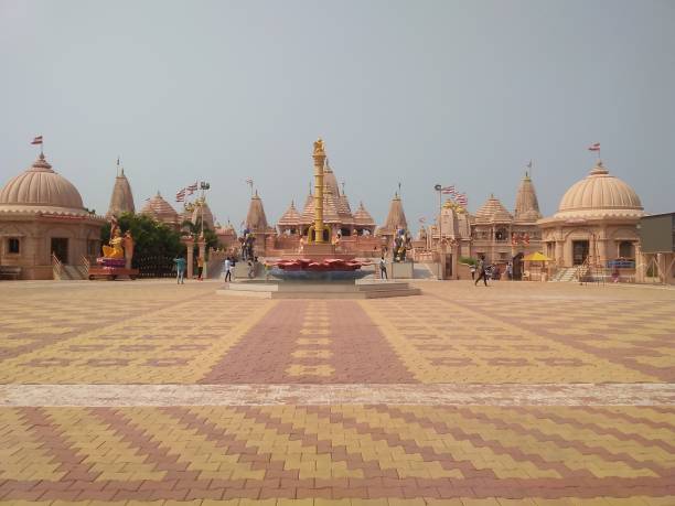 istock Swaminarayan temple nilakhanth dhan poicha Gujarat India 1284107581