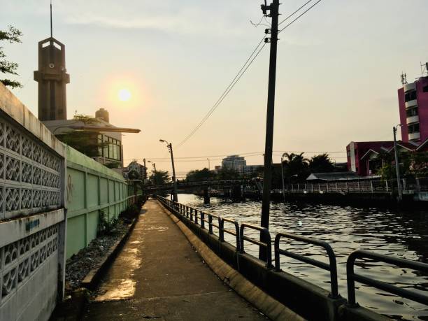 istock Corridor walking side Khlong Saen Saeb on sunset time 1284156786