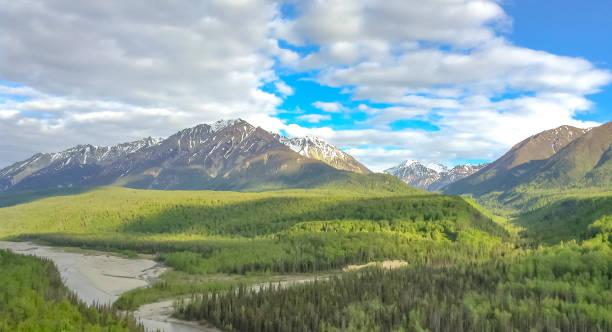 istock Mountains of Alaska in Summer 1284158830