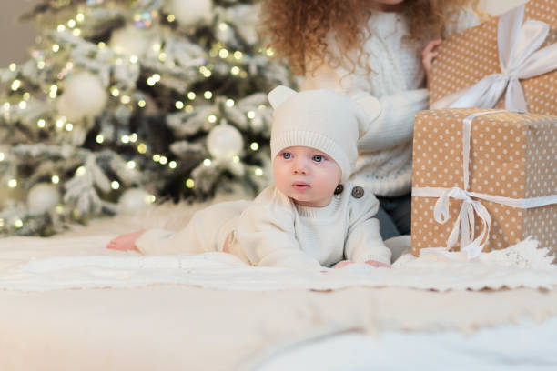 istock Tiny little child christmas morning 1284164782
