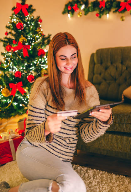 istock Christmas online shopping from home 1284222672