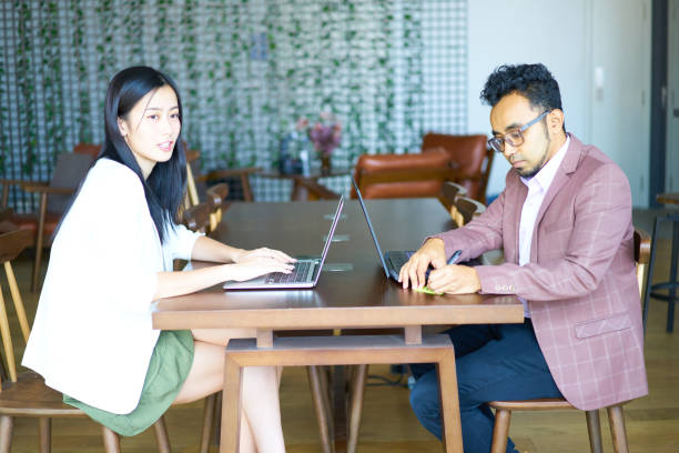 istock Causal business meeting 1284256775