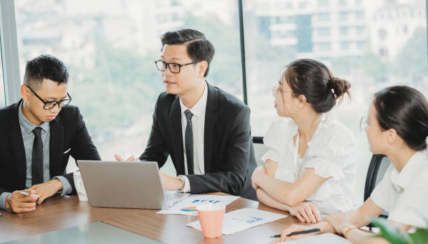 istock Asian business people 1284350520