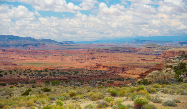 istock Beautiful Canyon View-Utah 1284393985