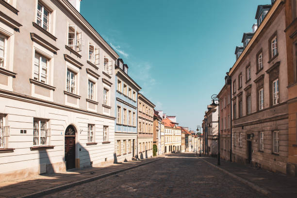 istock Warsaw center streer 1284448380