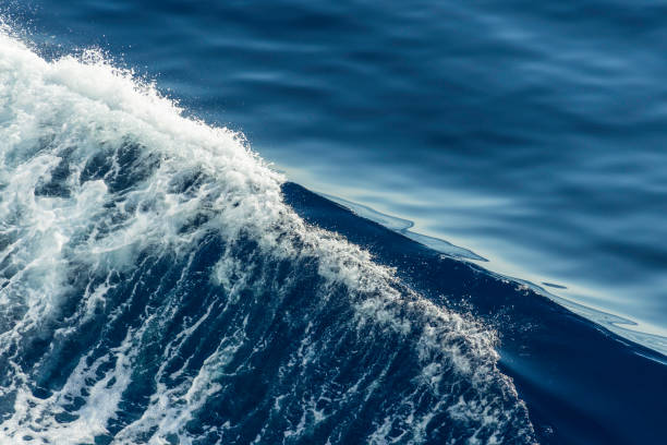 sea waves clear blue water of the open sea/ocean sea wake stock pictures, royalty-free photos & images