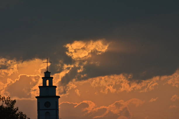 Mystery and faith are two things that are closely linked, I tried to reproduce these two feelings with this image. Fopto made in Campo Alegre, Santa Catarina, Brazil on 10/13/2020.