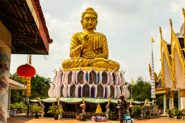 istock Wat Samphran Drogan Temple 1284523240