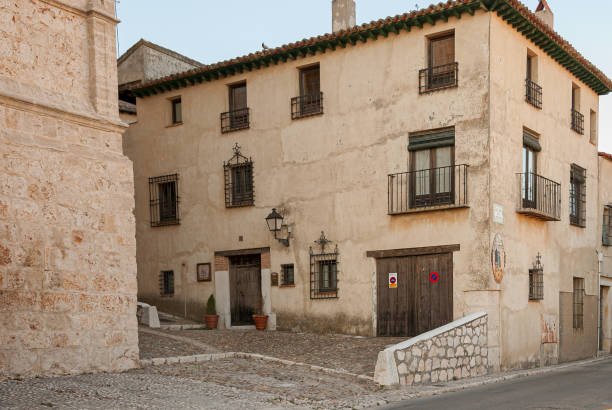 istock Typical streets of Chinchon, Madrid. Spain 1284592924