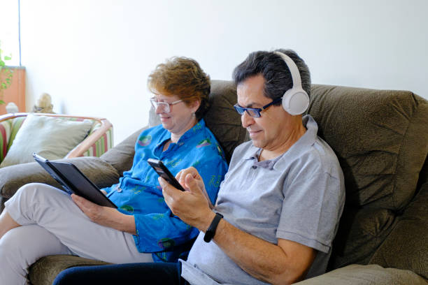 istock Older people nagging the technology with the use of portable devices 1284612730