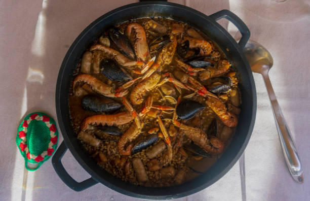 istock Sea and mountain Spanish paella 1284628202