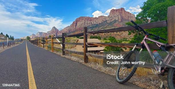Bike Riding Zion National Park Stock Photo - Download Image Now - Cycling, Utah, Bicycle