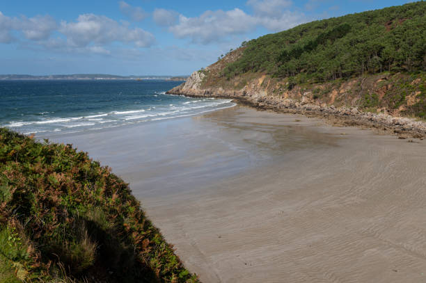 istock Coast near Kerglintin 1284704177