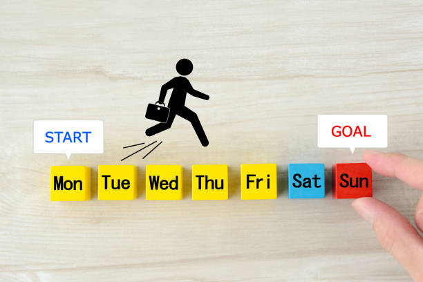 istock Businessman's schedule for week images 1284712159