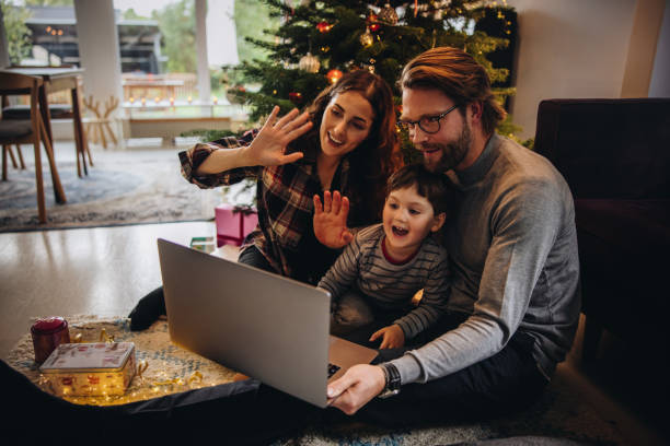 istock Video call with family on Christmas day 1284713411