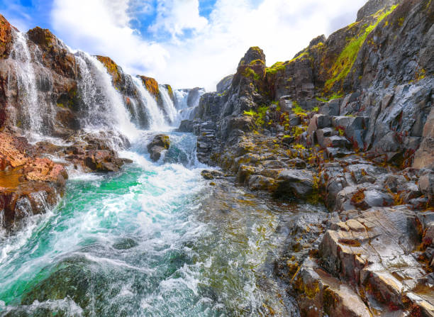 kolugljufur canyon e kolufossar cade - kolufossar foto e immagini stock