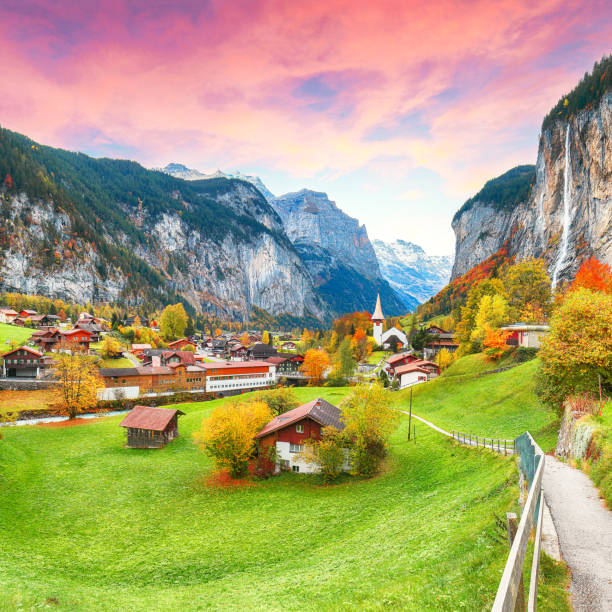 istock Lauterbrunnen valley 1284784653