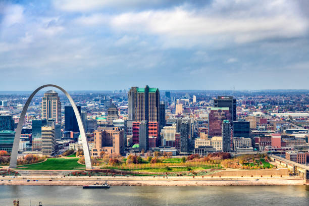 istock Aerial Skyline St. Louis 1284812288