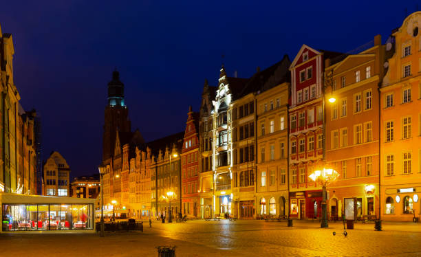 istock Market square at night. Wroclaw. Poland 1284817058