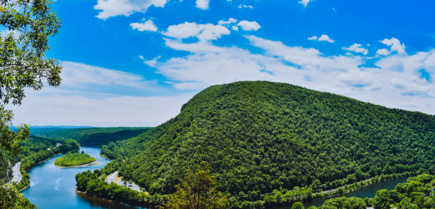 istock The View From Atop Mount Tammany at the Deleware Water Gap 1284824696