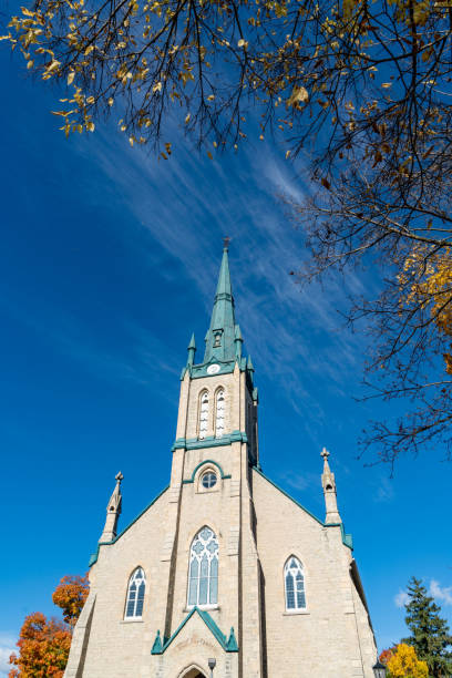 elora knox presbyterian church, dans le comté de wellington, ontario, canada - wellington ontario photos et images de collection