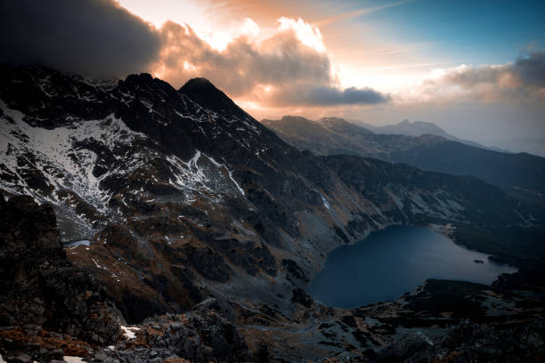 타트라 산맥 - tatra mountains zakopane lake mountain 뉴스 사진 이미지