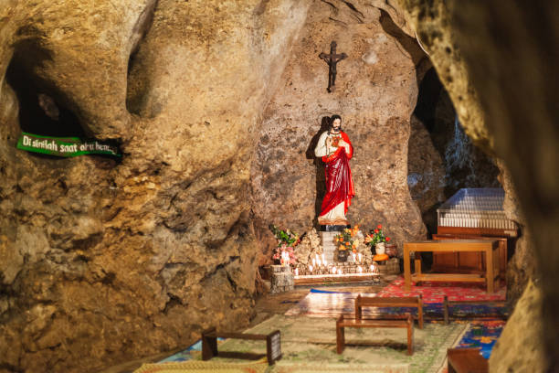 istock Saint Mary's Cave Lawangsih 1284871645