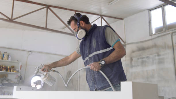 istock Furniture spray painting 1284885653