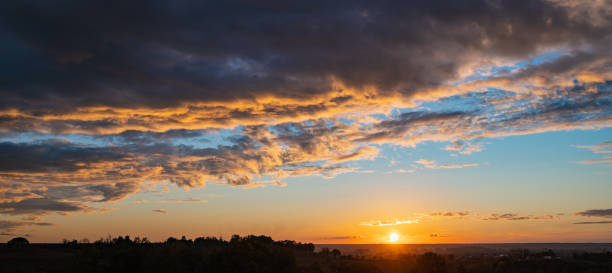 istock Sky and clouds sunset, beautiful sunset and clouds 1284886801