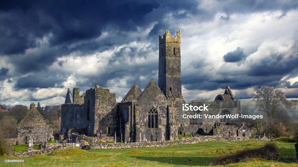 Quin Abbey ruin, County Clare, Ireland Castle Stock Photo