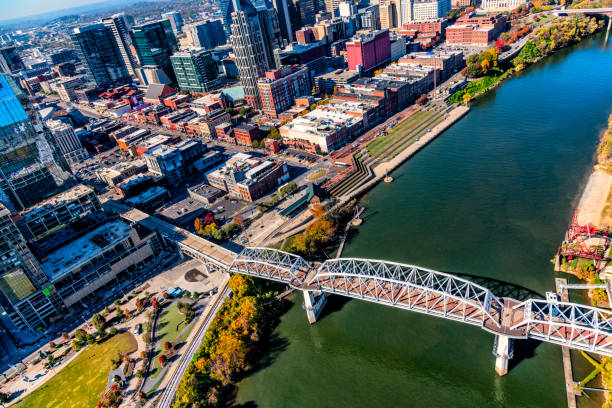 istock Nashville, Tennesee Aerial 1284906136