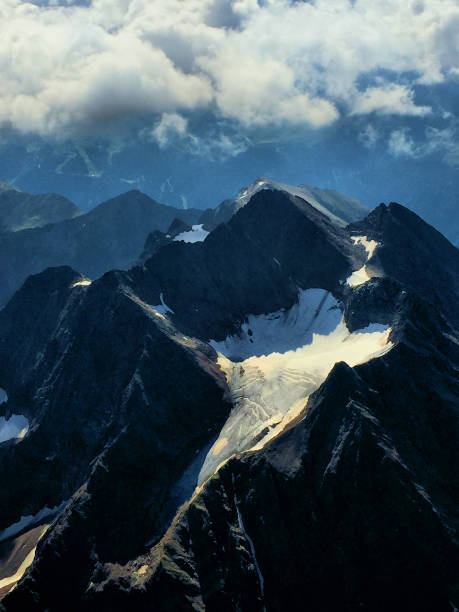 istock Breathtaking mountain view in Austria 16.8.2016 1284950468