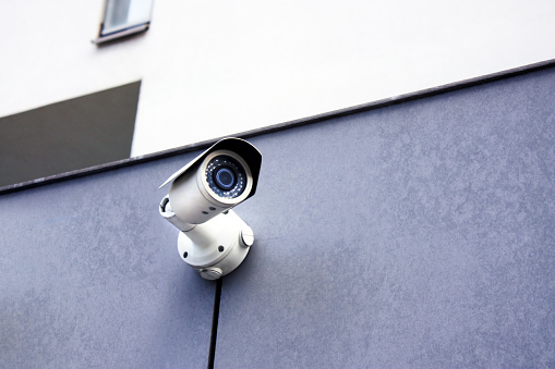 Camera to monitor the street