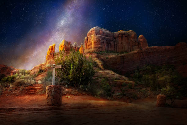 istock Sedona Cathedral Rock At Night 1284996283