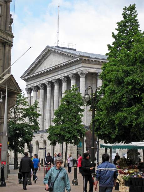 new street and town hall, birmingham. - birmingham west midlands town hall uk imagens e fotografias de stock