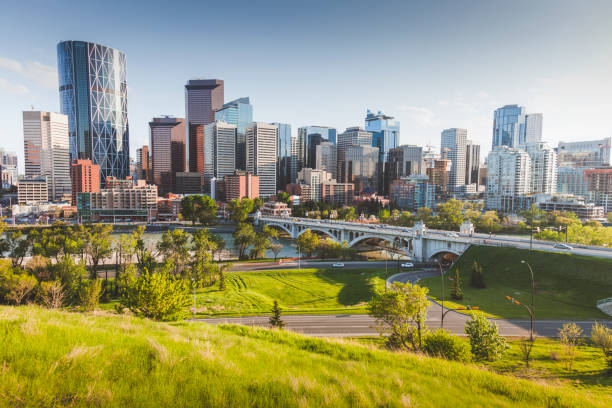 istock Calgary - panorama of city 1285088903