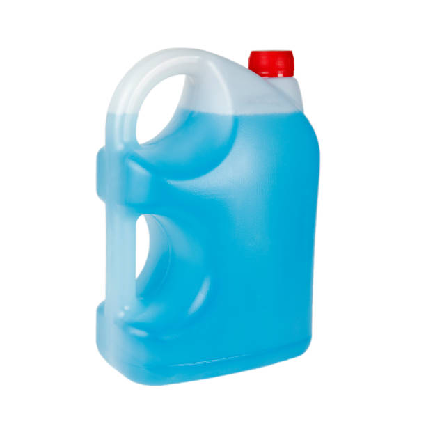 istock Can with blue windshield washer fluid, winter antifreeze car screen wash 1285121180