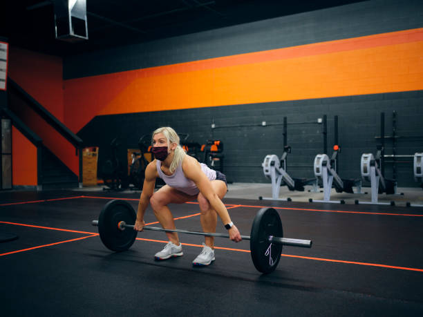 istock Women Working Out in a Gym 1285168869
