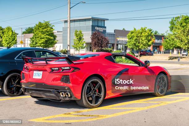 Stock fotografie Chevrolet Corvette Stingray C8 – stáhnout obrázek nyní - Chevrolet Corvette, Automobil - Motorové vozidlo, Barevný obrázek