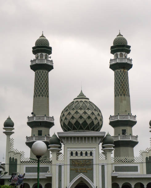 istock Alun Alun and Malang City Hall 1285184693